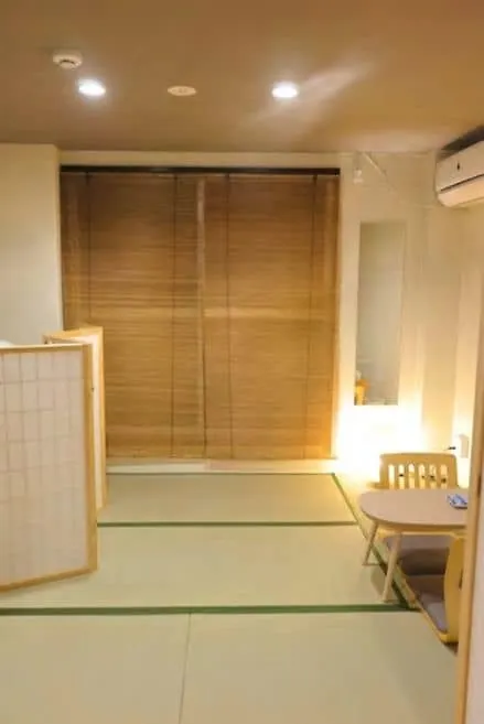 Yasakago Apartment Kyoto