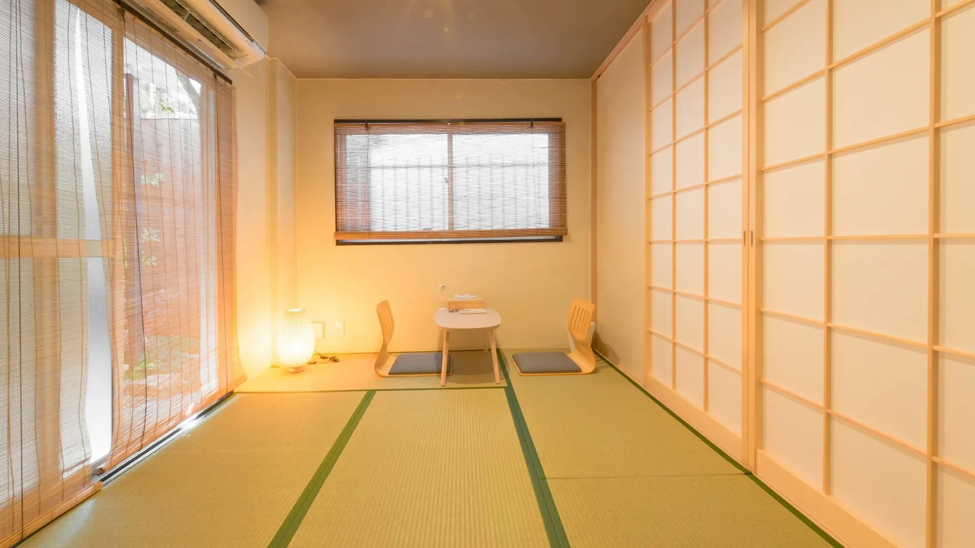 Yasakago Apartment Kyoto Japan